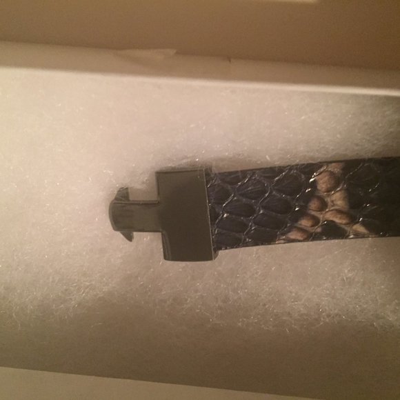 2 / $25 - Leighelena Bracelet - Picture 5 of 7